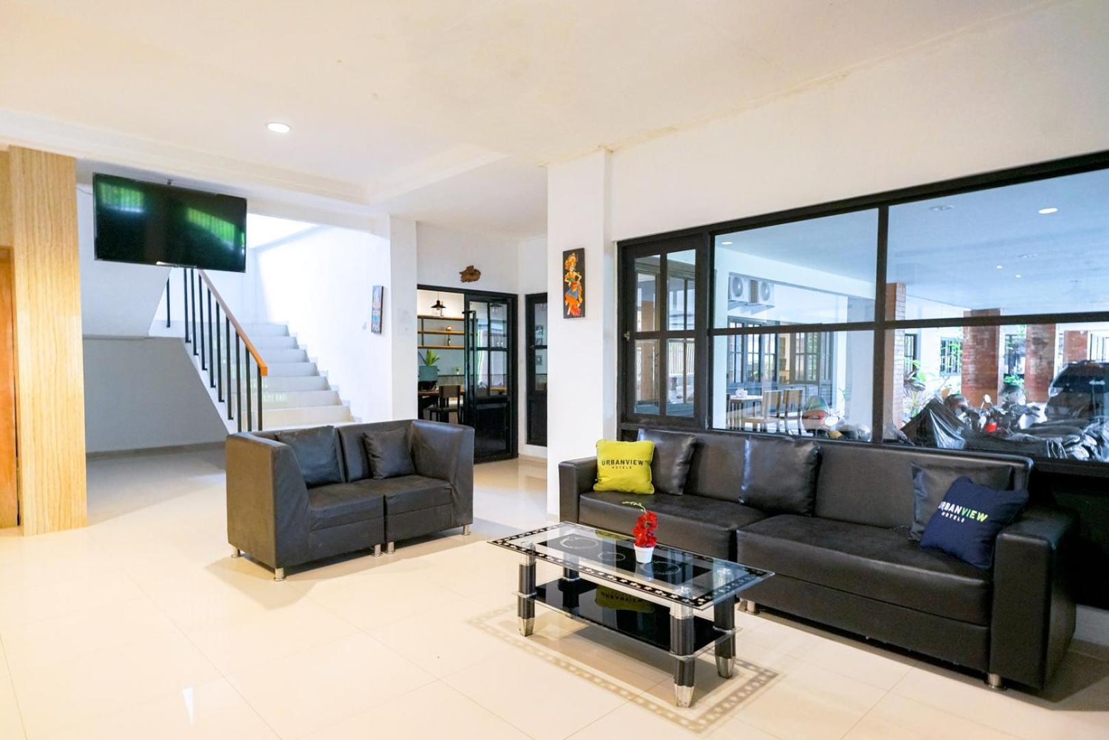 Urbanview Pecatu Residence Bali By Reddoorz ウンガサン エクステリア 写真