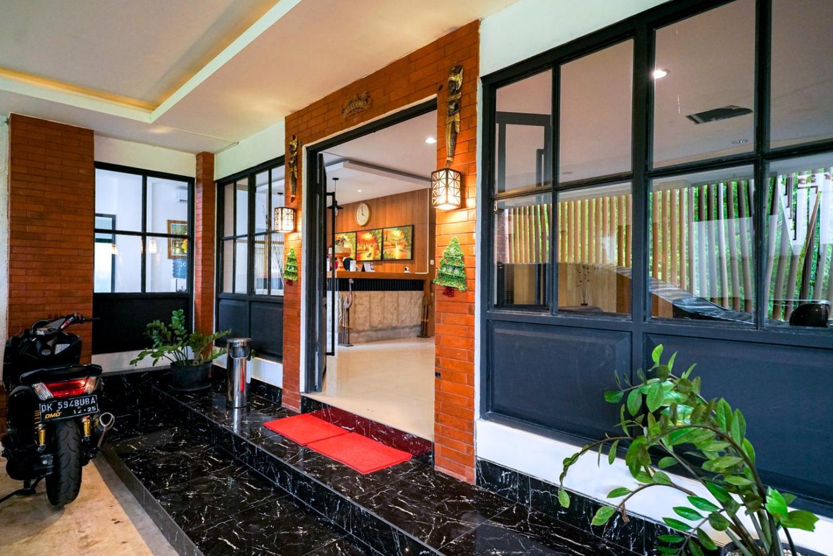 Urbanview Pecatu Residence Bali By Reddoorz ウンガサン エクステリア 写真